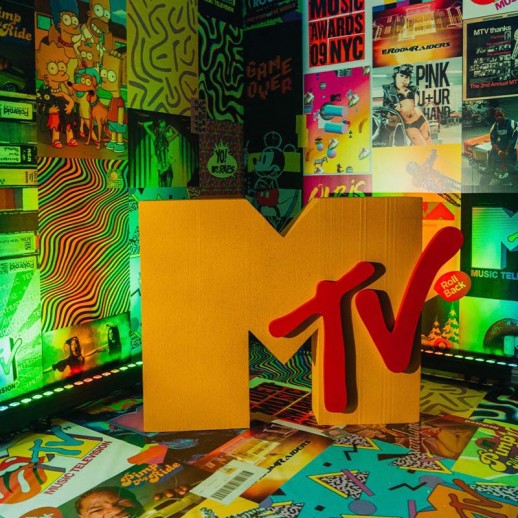Декоративный логотип MTV